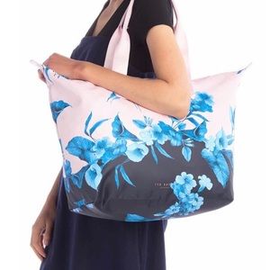 Ted Baker Foldaway travel tote New with Tags